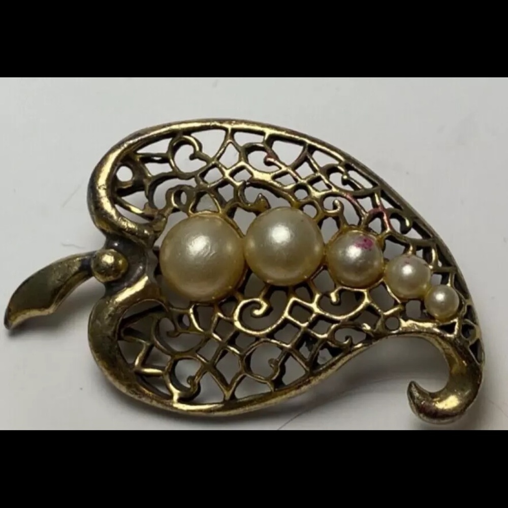 Vintage Brooch Lot B.S.K, R.O.C., Unsigned, Read Condition - Picture 5 of 13